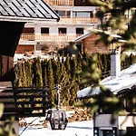 Saint-georges Relais & Chateaux Hotel